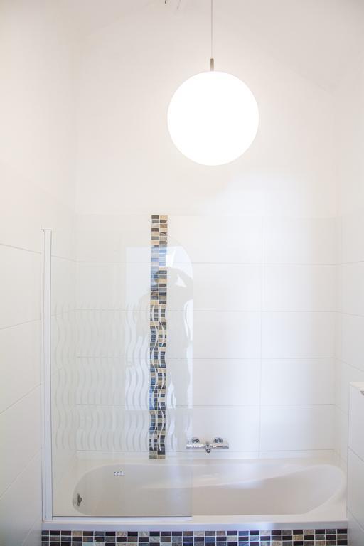 Entre Deux Pays Apartments Spa Pokoj fotografie
